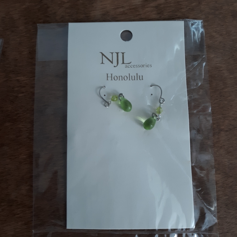 Women earrings $20 each or $25 for both pairs